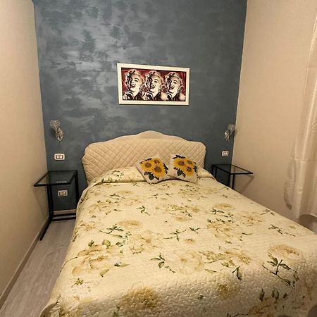 Marcelina Holidays Rooms โรม ภายนอก รูปภาพ